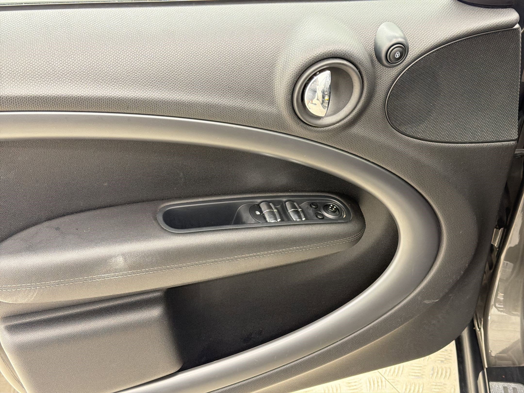 Used 2013 MINI Cooper Countryman S image 13