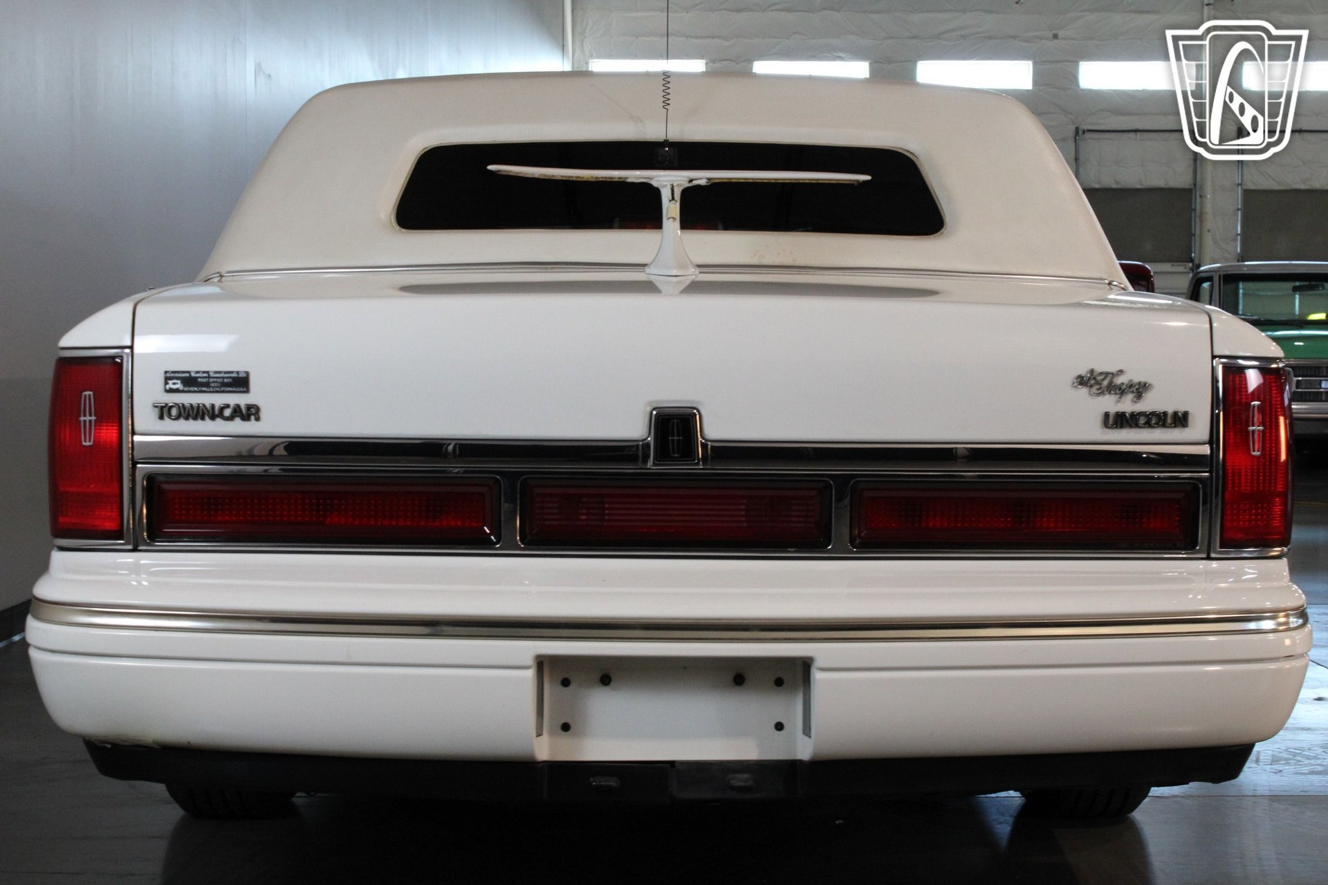 Used 1996 Lincoln Town Car Executive image 22