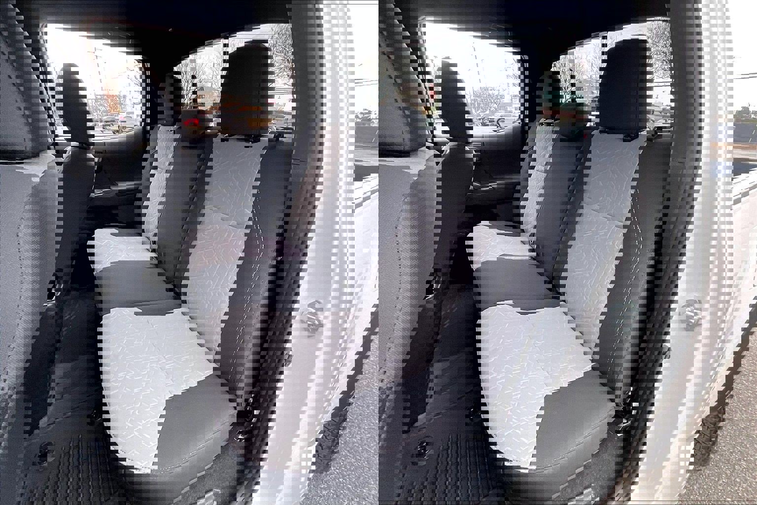 Used 2023 Toyota Tacoma TRD Off-Road image 30