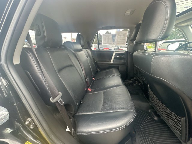 Used 2014 Toyota 4Runner Limited AWD/4WD image 37