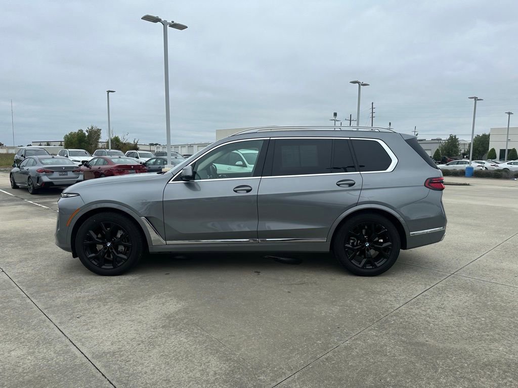 Certified 2025 BMW X7 xDrive40i image 8