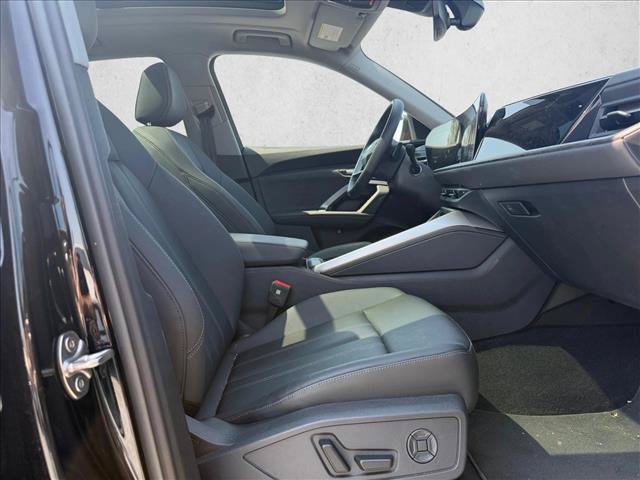 Certified 2025 Audi Q5 Premium w/ Convenience Package AWD/4WD image 15