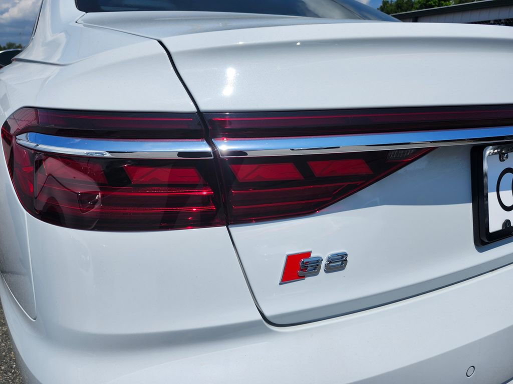 New 2025 Audi S8 image 22