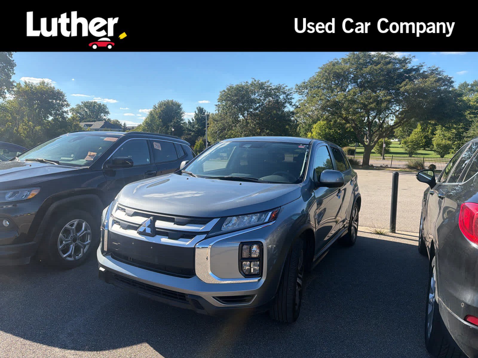 Used 2025 Mitsubishi Outlander Sport ES AWD/4WD image 1