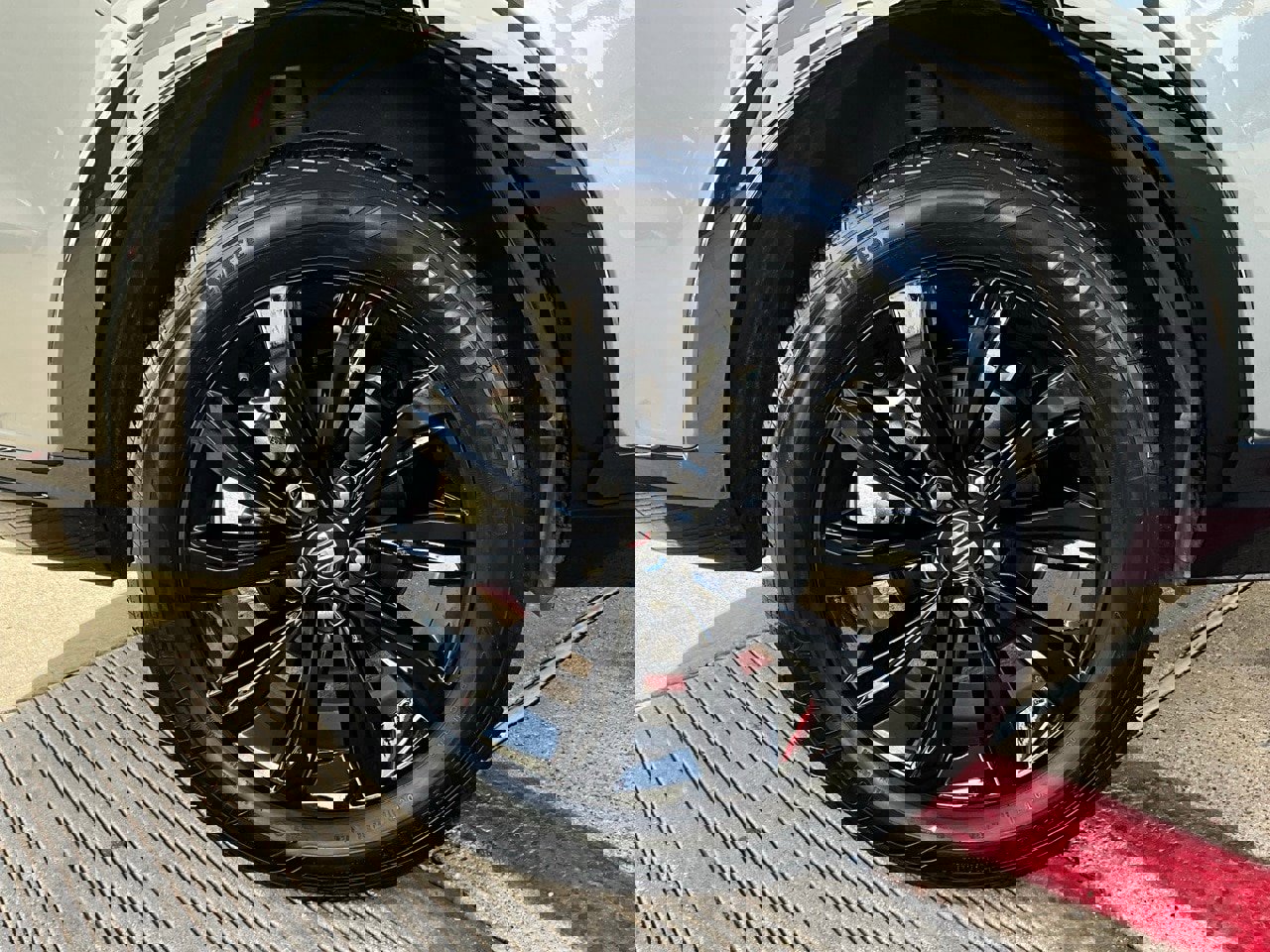 Used 2025 Buick Envista Sport Touring image 9