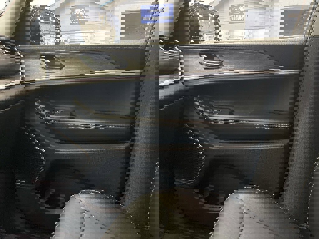 Used 2021 Jeep Grand Cherokee L Limited image 13