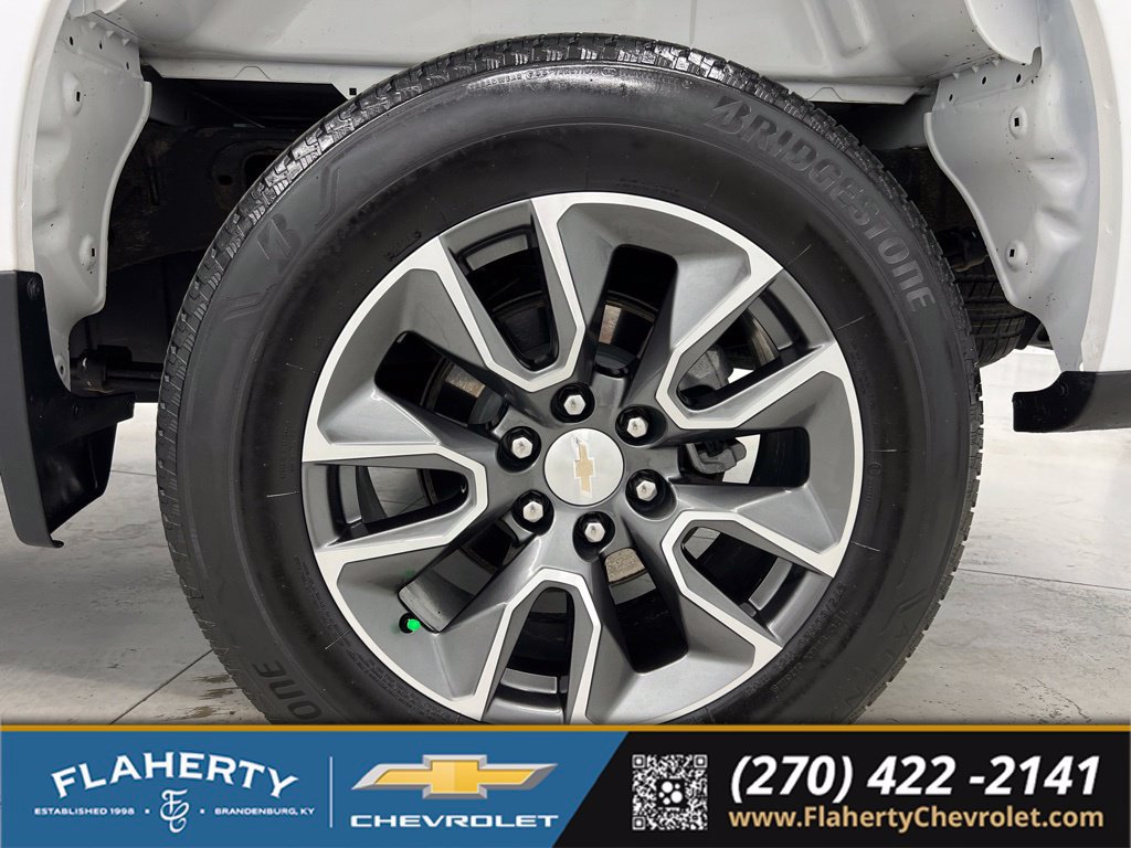 Used 2024 Chevrolet Silverado 1500 LT AWD/4WD image 19