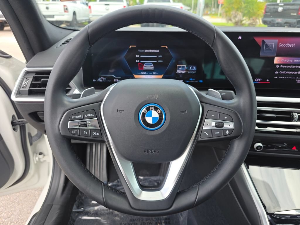 Used 2023 BMW 330e w/ Driving Assistance Package RWD image 31
