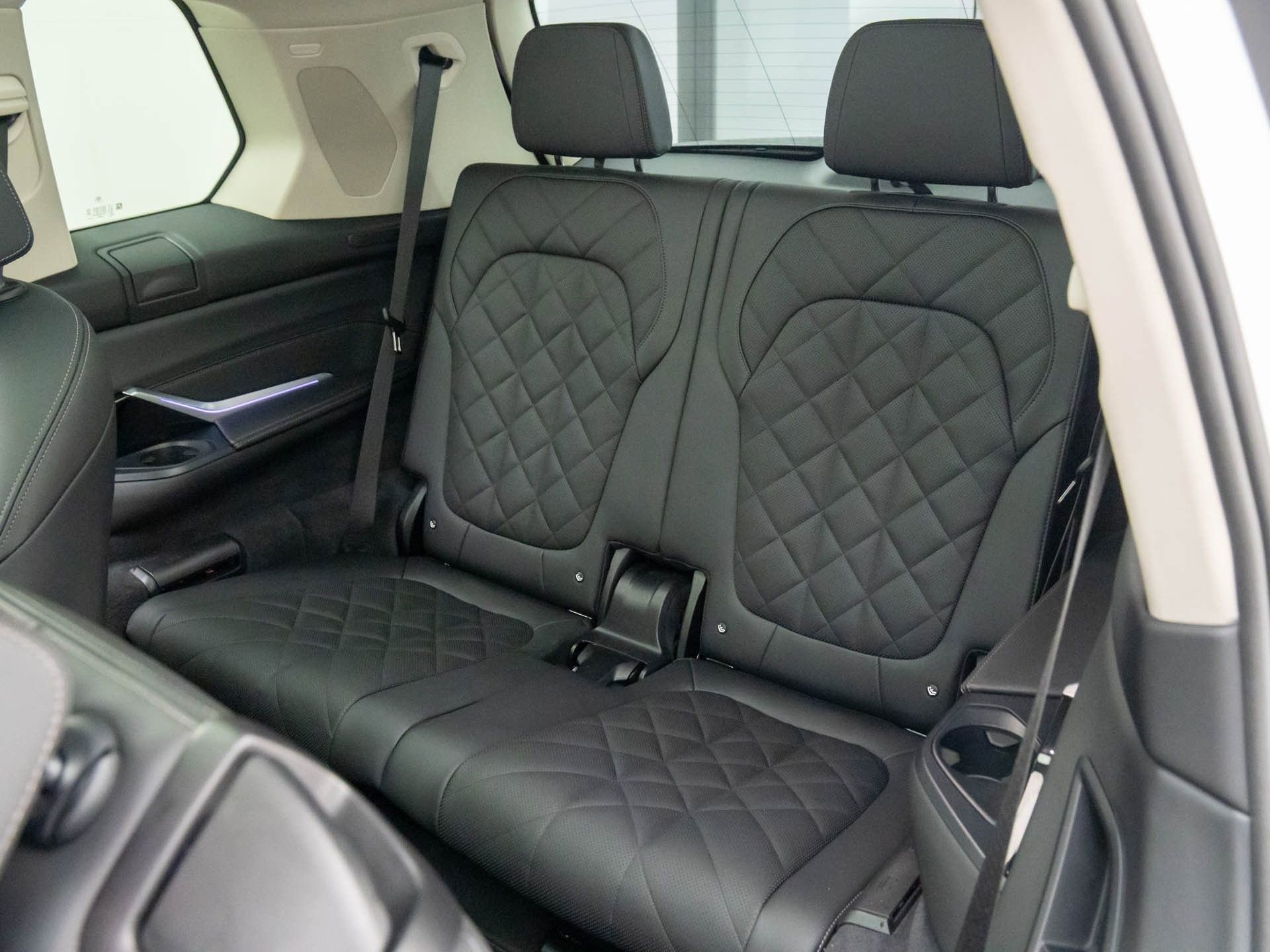 Used 2025 BMW X7 xDrive40i image 20