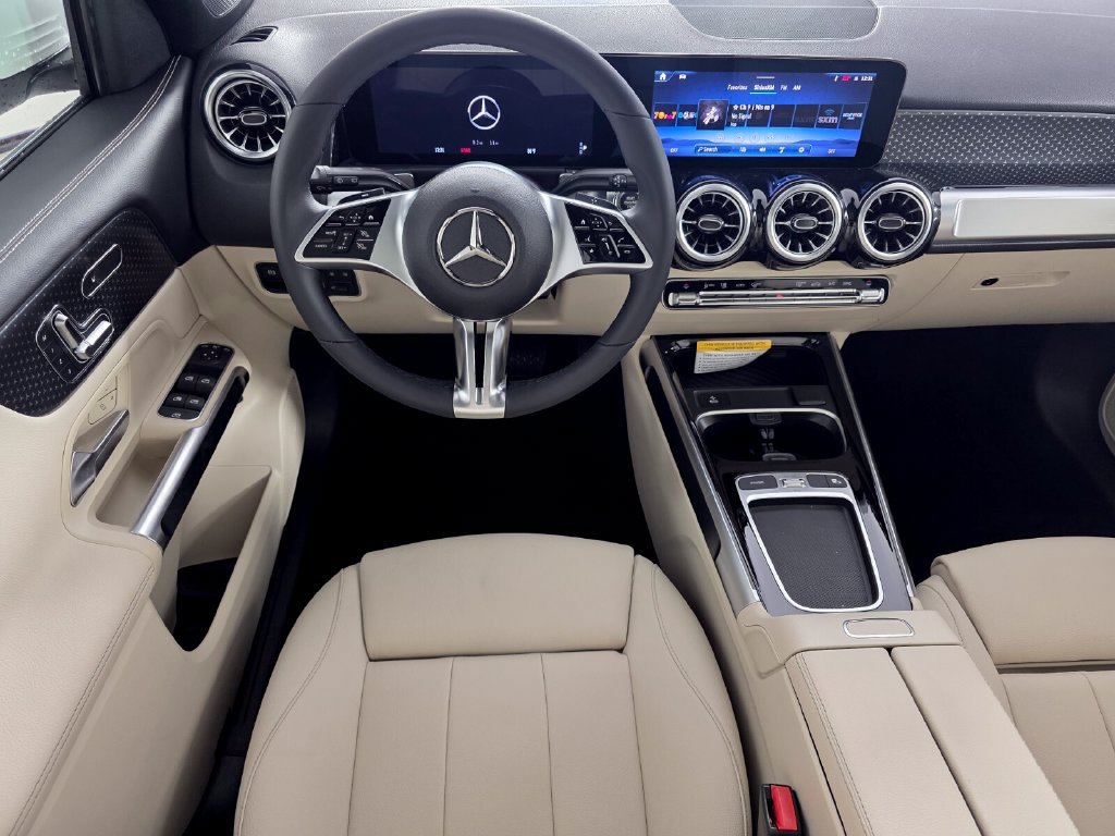 New 2026 Mercedes-Benz GLB 250 image 10