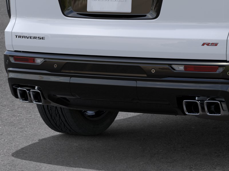 New 2027 Chevrolet Traverse RS w/ LPO, Floor Liner Package FWD image 14