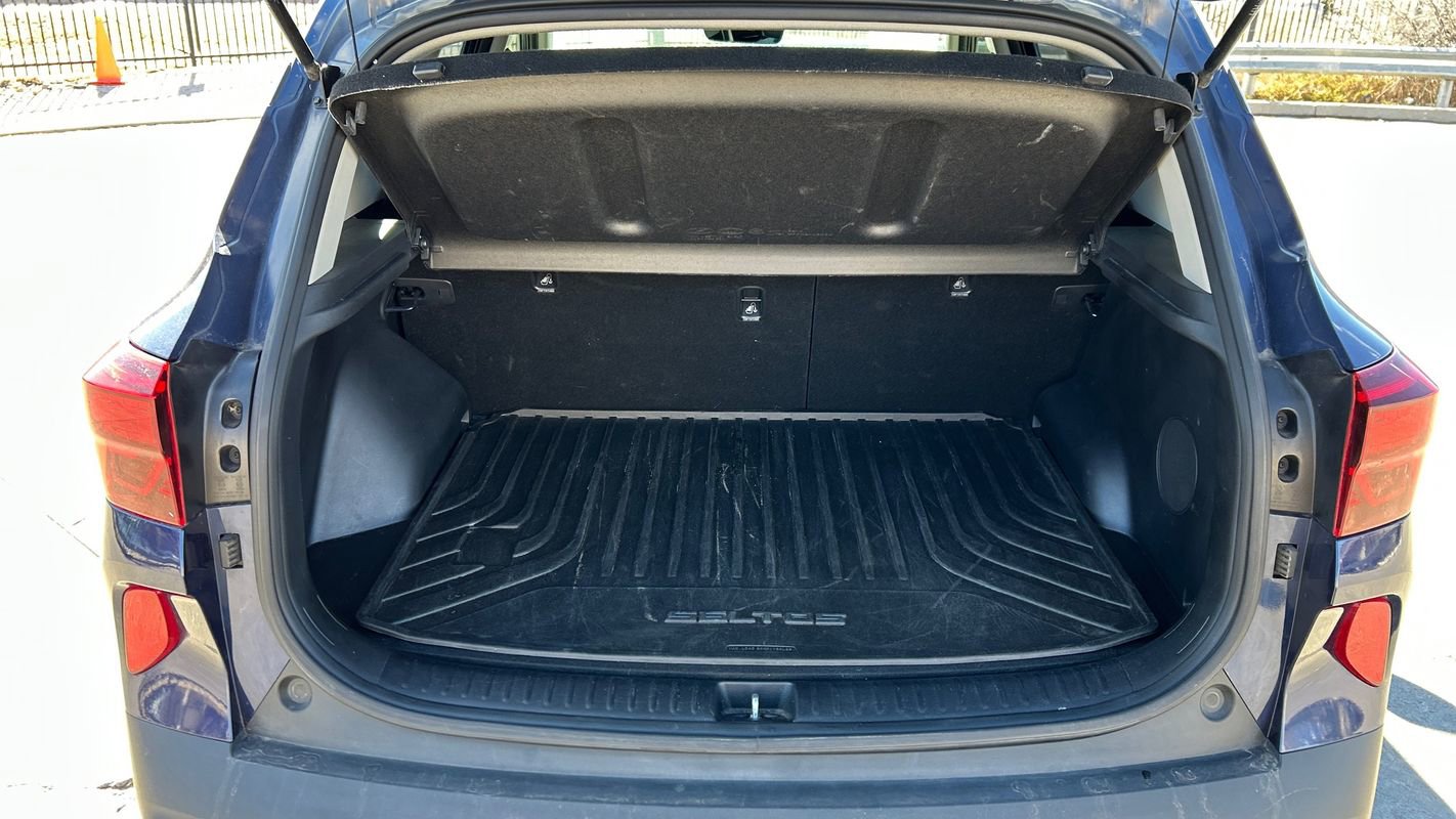 Used 2021 Kia Seltos SX image 12