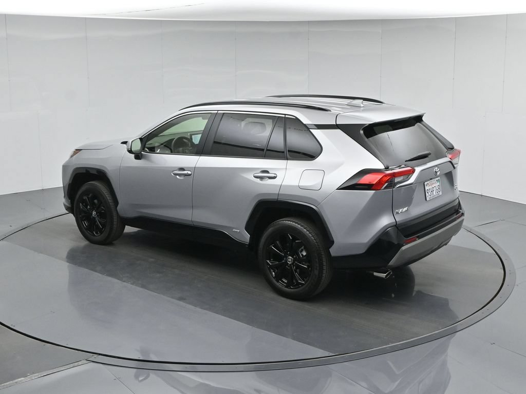 Used 2025 Toyota RAV4 SE AWD/4WD image 45