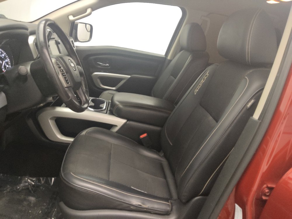 Used 2019 Nissan Titan PRO-4X AWD/4WD image 17