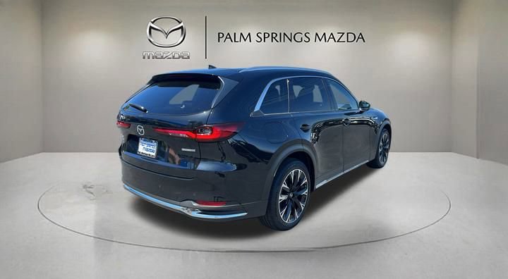 New 2024 MAZDA CX-90 Plug-In Hybrid w/ Premium Pkg image 5
