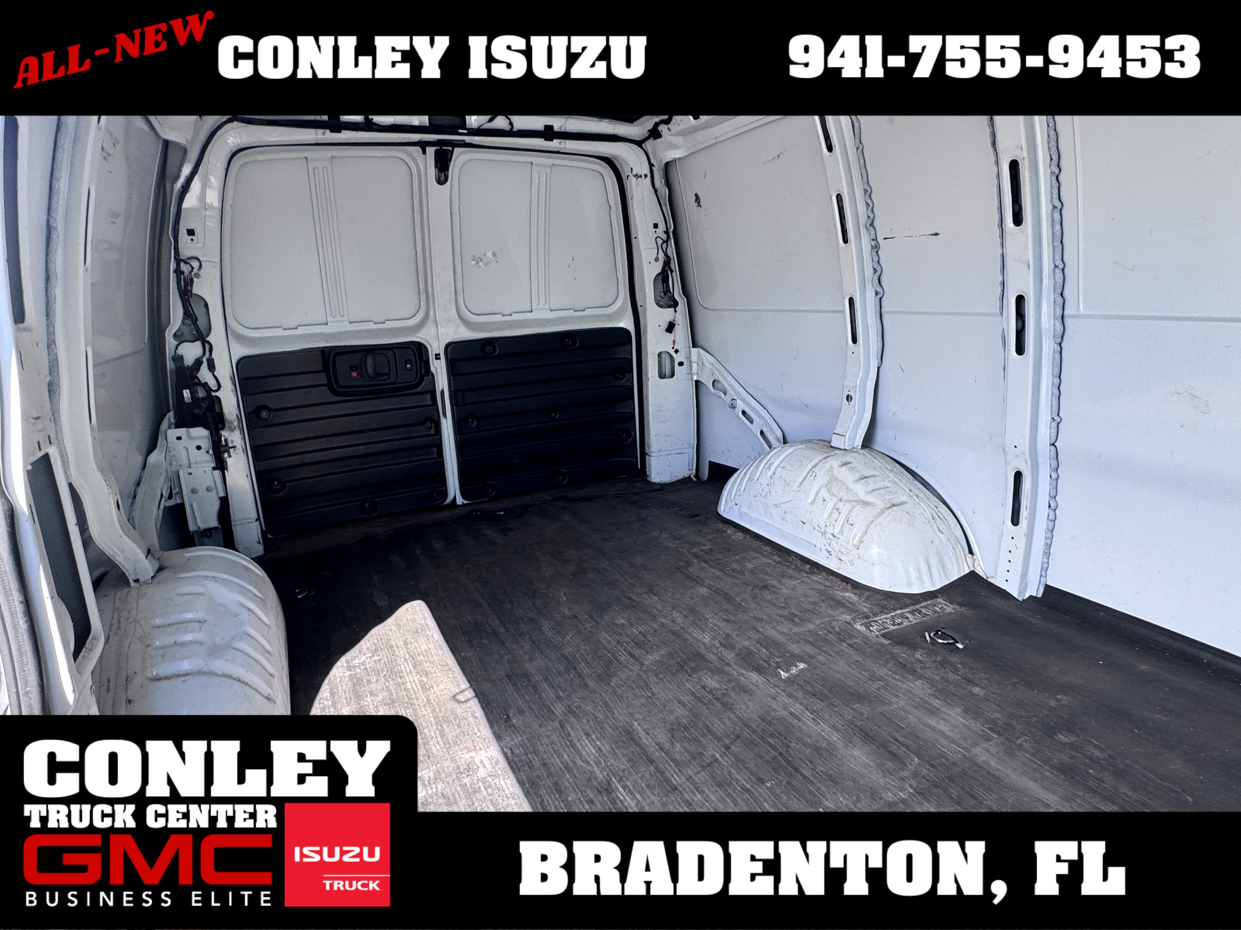 Used 2023 Chevrolet Express 2500 2500 RWD 135 w/ Driver Convenience Package image 11