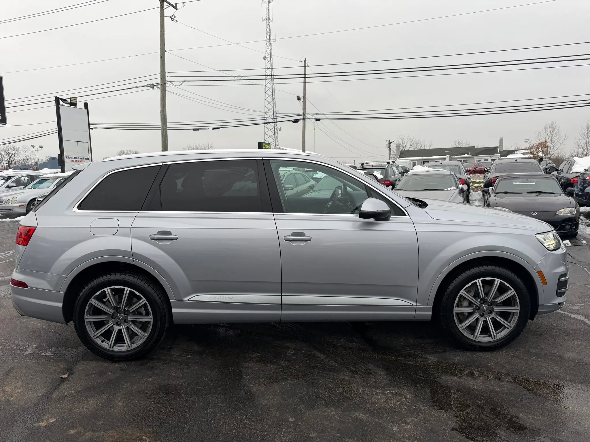 Used 2018 Audi Q7 3.0T Prestige AWD/4WD image 2