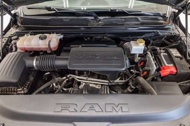 Used 2022 RAM 1500 Big Horn AWD/4WD image 3