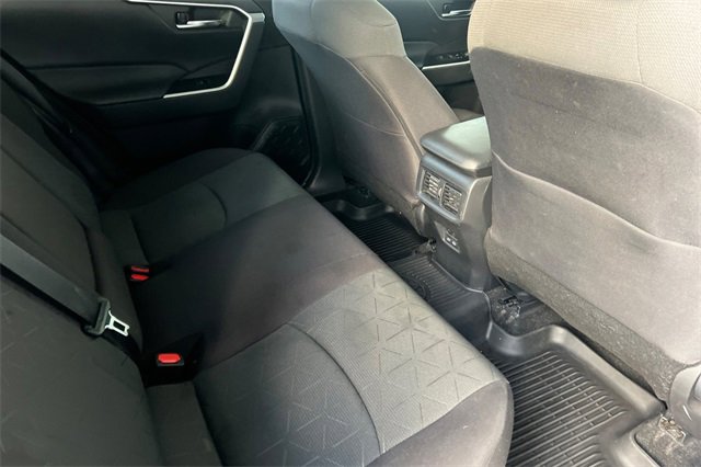 Used 2024 Toyota RAV4 XLE image 19
