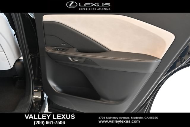 New 2026 Lexus TX 350 AWD image 18
