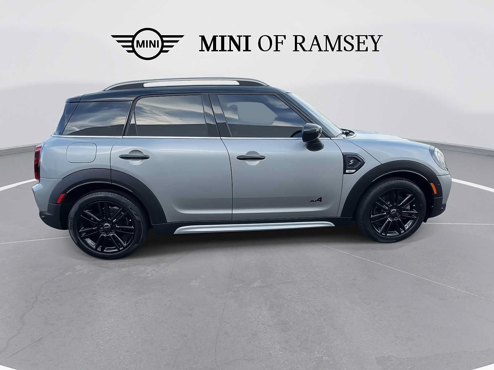 Used 2024 MINI Cooper Countryman S AWD/4WD image 9