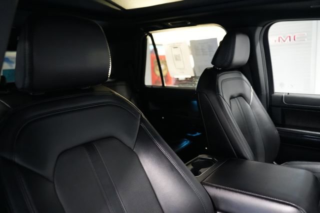 Used 2021 Ford Expedition Limited image 24