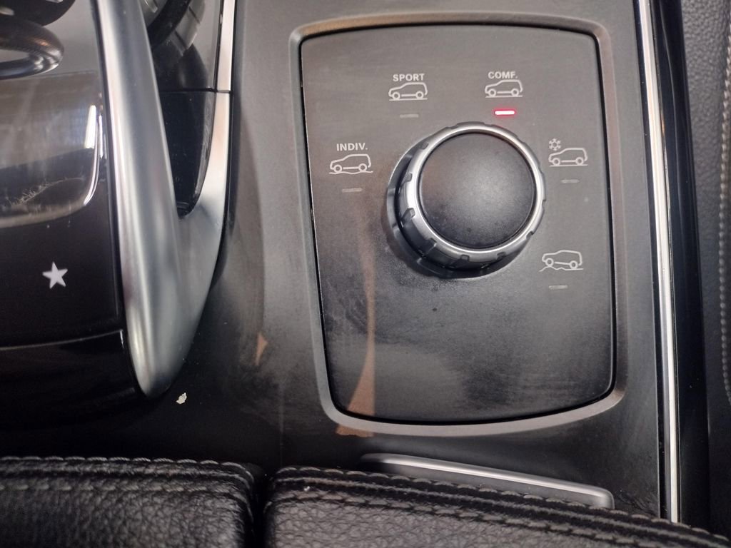 Used 2019 Mercedes-Benz GLS 450 4MATIC image 35