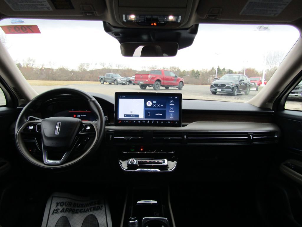 Used 2025 Lincoln Corsair Grand Touring w/ Equipment Group 301A AWD/4WD image 41