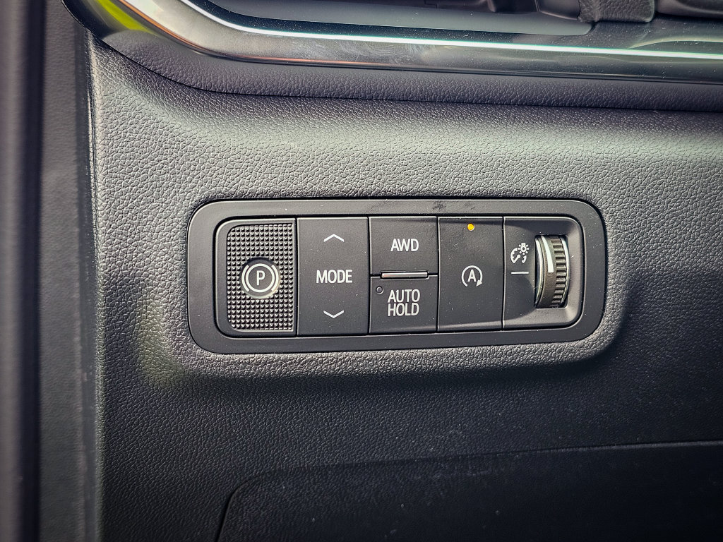 New 2027 GMC Terrain Elevation w/ Elevation Premium Package AWD/4WD image 13