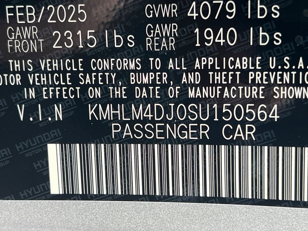 Certified 2025 Hyundai Elantra SEL FWD image 31