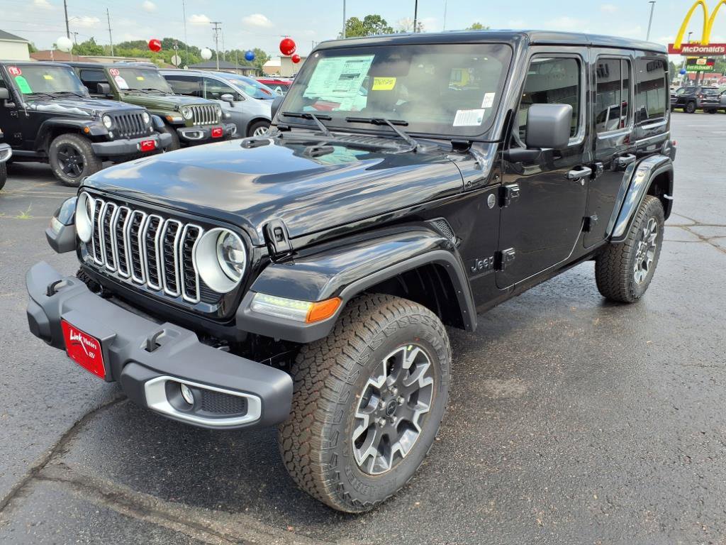New 2025 Jeep Wrangler Sahara image 5