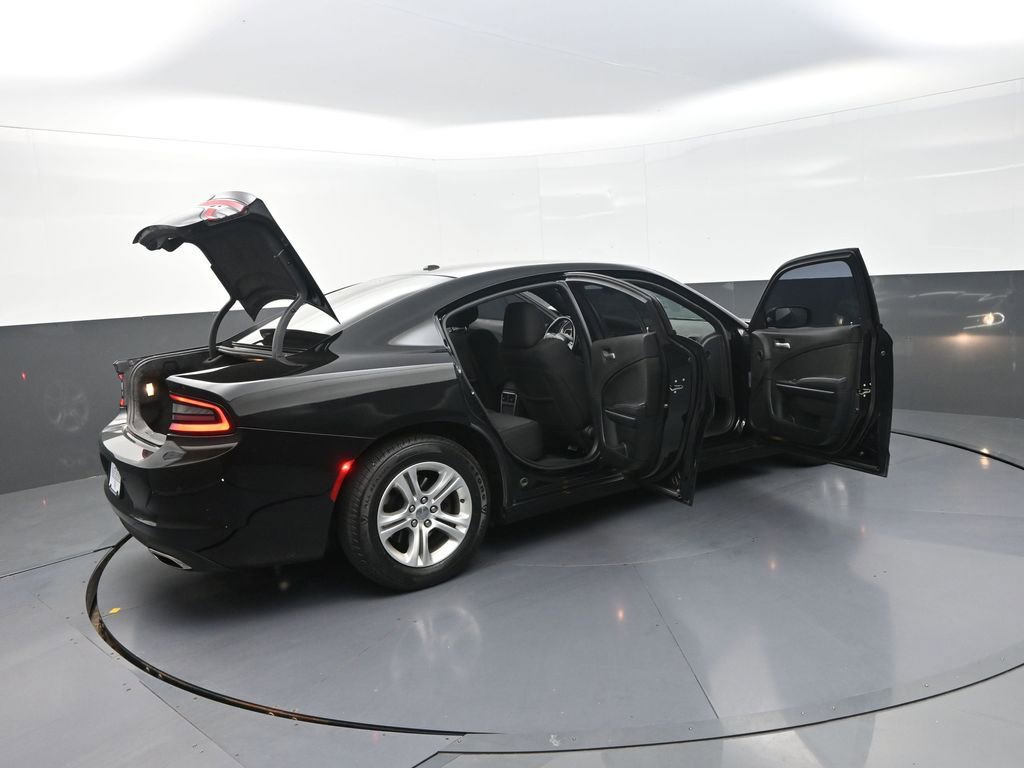 Used 2020 Dodge Charger SXT image 37