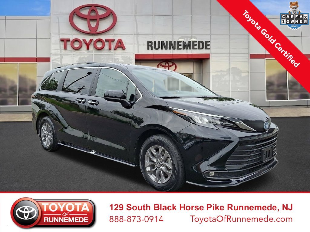 Used 2025 Toyota Sienna XLE FWD 360° Tour