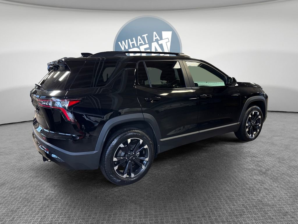 Used 2026 Chevrolet Equinox RS w/ Convenience Package III image 3