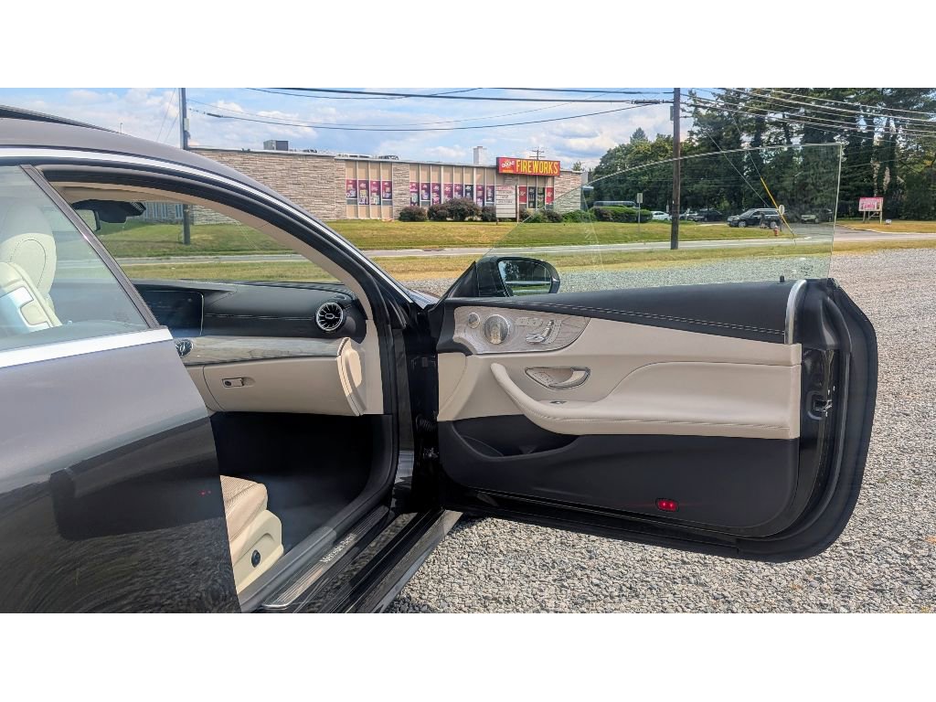Used 2022 Mercedes-Benz E 450 4MATIC Coupe image 10