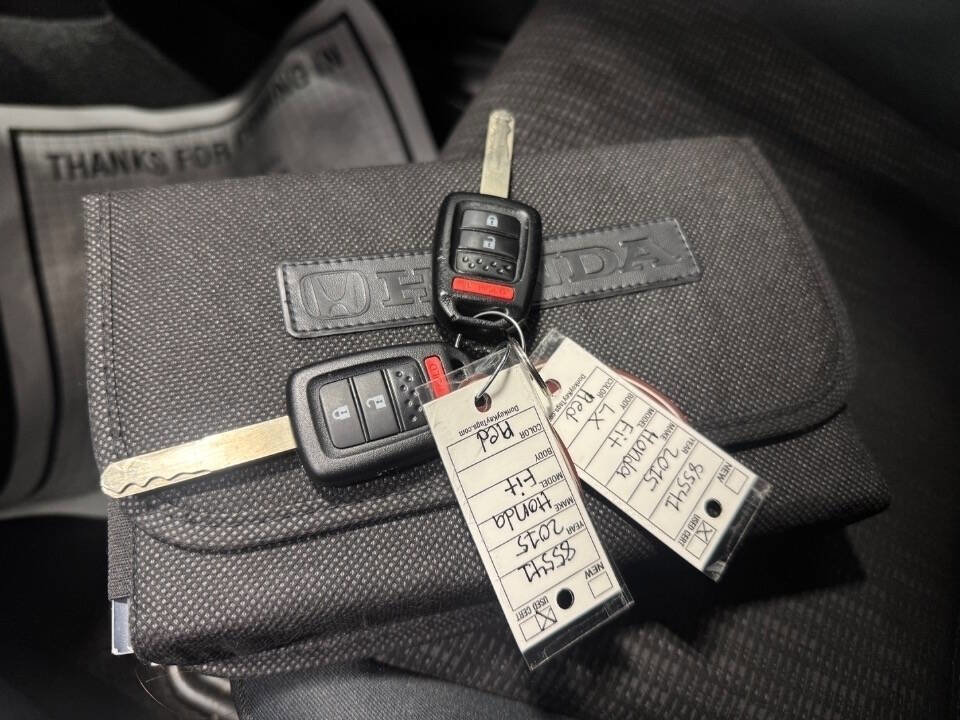 Used 2015 Honda Fit LX image 39