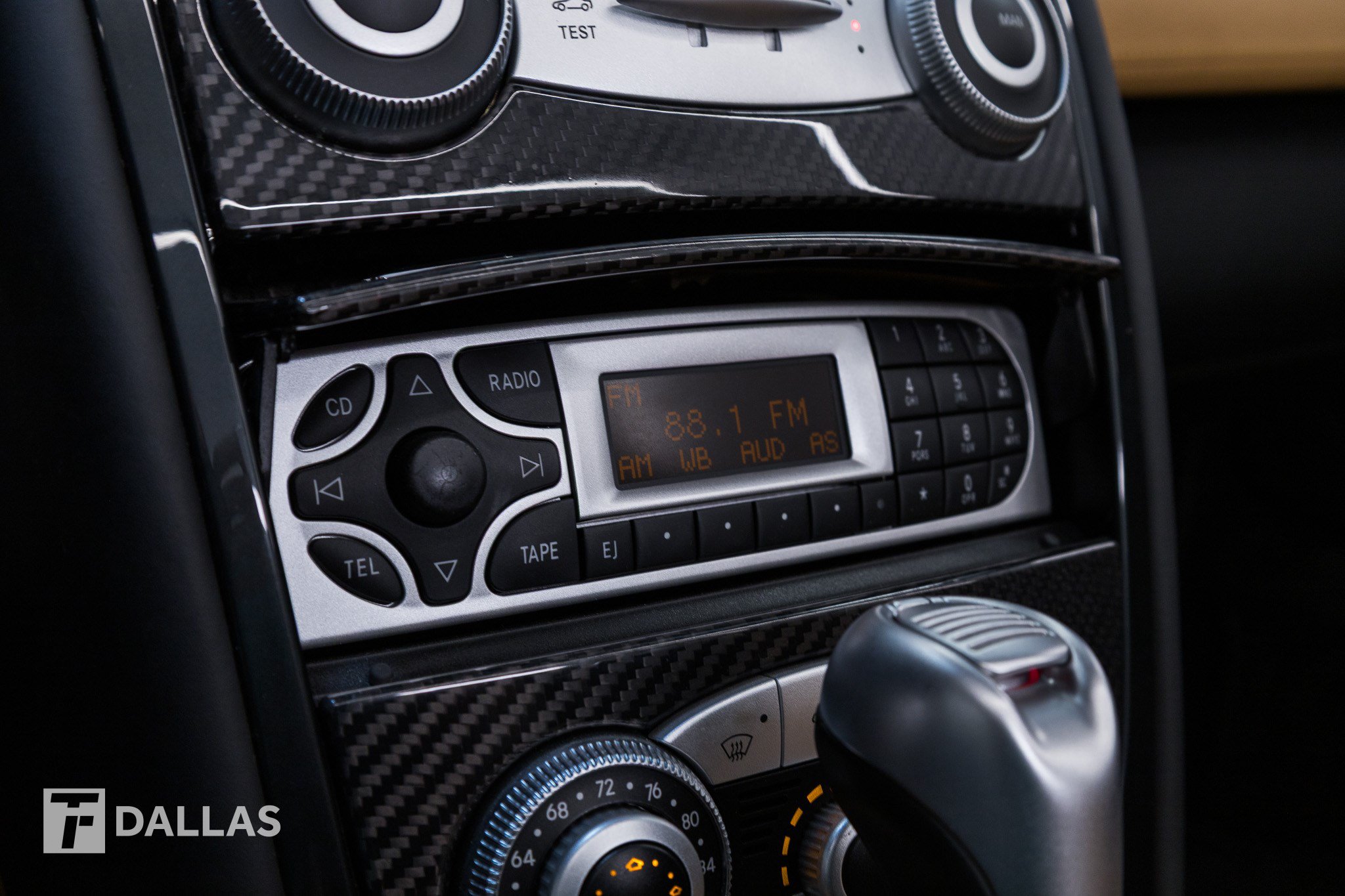 Used 2008 Mercedes-Benz SLR image 35