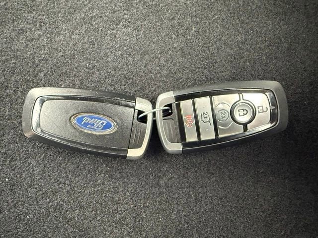 Used 2020 Ford Edge SEL w/ Convenience Package AWD/4WD image 8