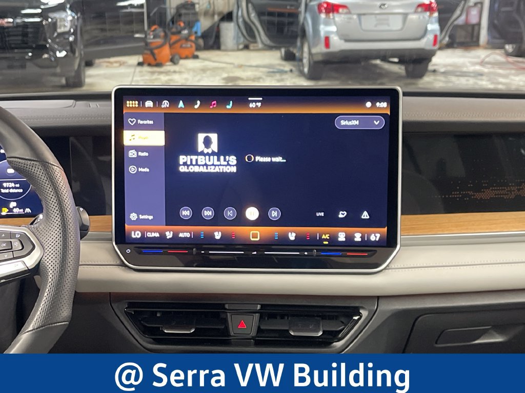 Used 2025 Volkswagen Tiguan SEL R-Line AWD/4WD image 21