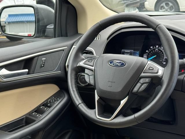 Used 2024 Ford Edge SEL w/ Convenience Package AWD/4WD image 12