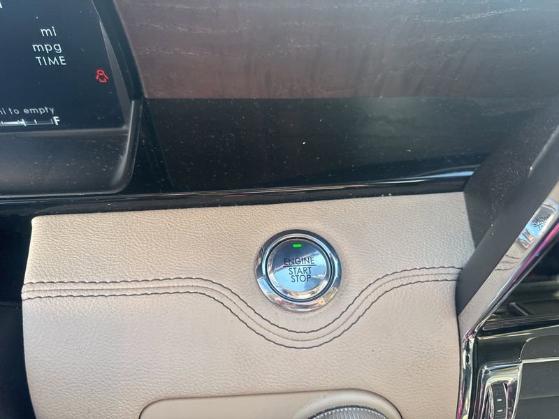 Used 2021 Lincoln Navigator Reserve w/ Luxury Package image 35