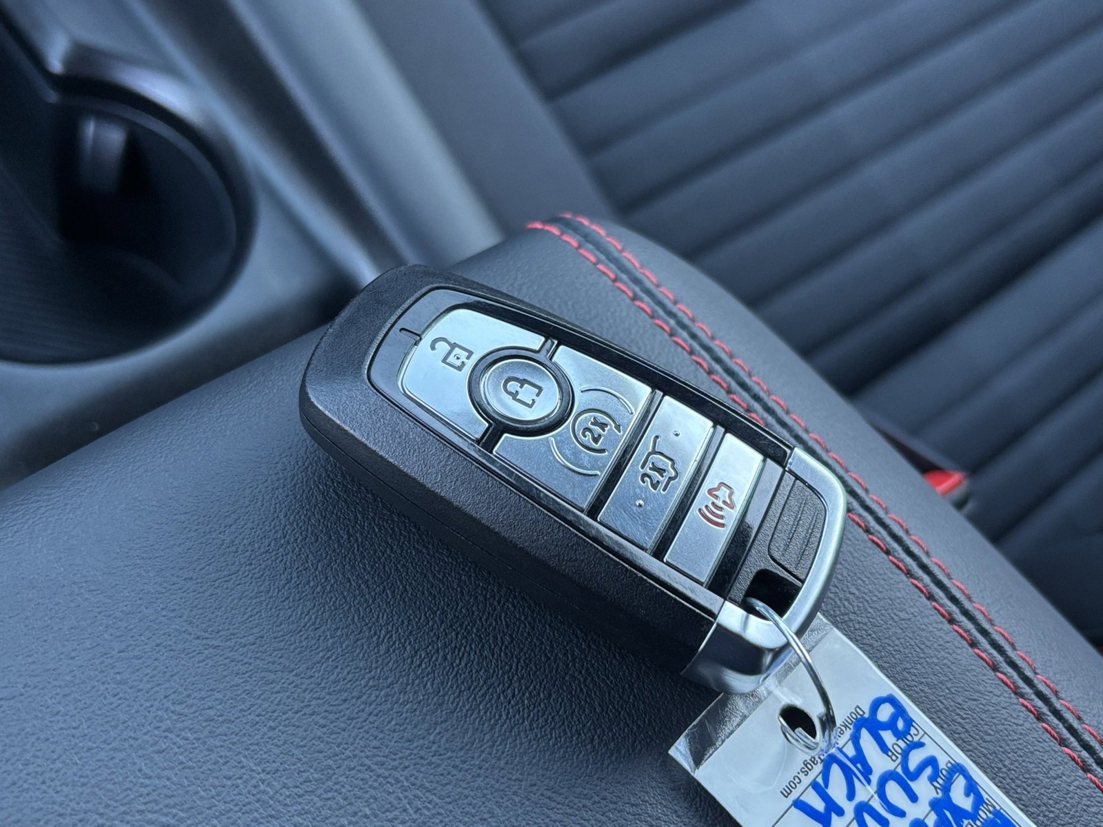 Used 2025 Ford Explorer ST-Line w/ Premium Package image 26