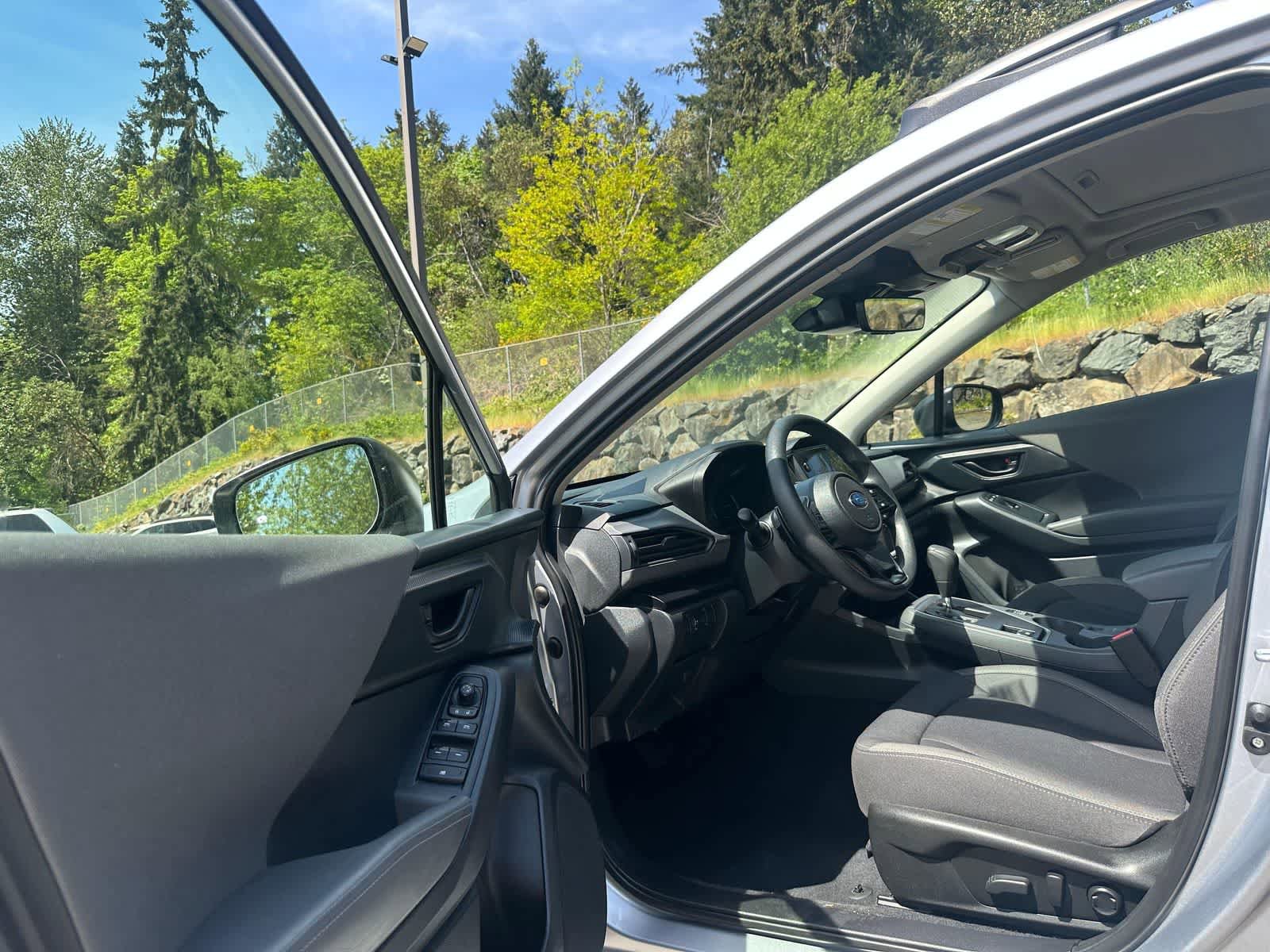 Certified 2025 Subaru Crosstrek 2.0i Premium AWD/4WD image 17