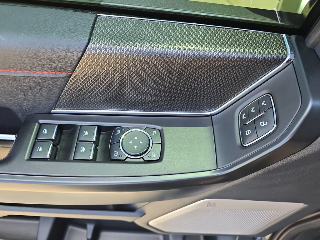 Used 2025 Ford F150 Raptor AWD/4WD image 29