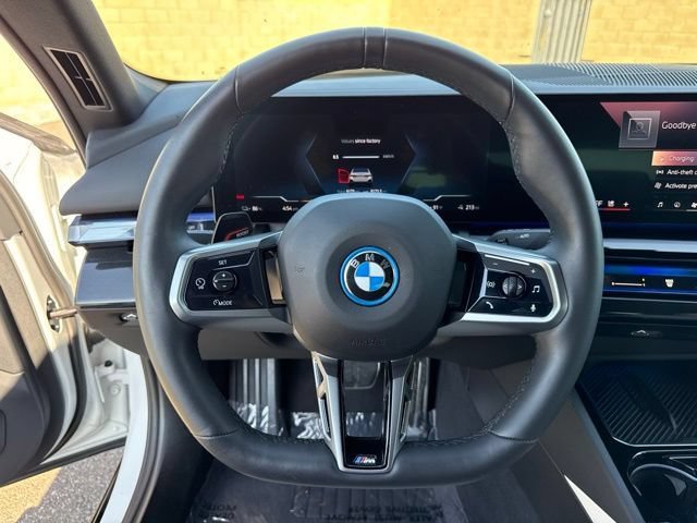 Certified 2025 BMW i5 xDrive40 w/ Executive Package AWD/4WD image 22