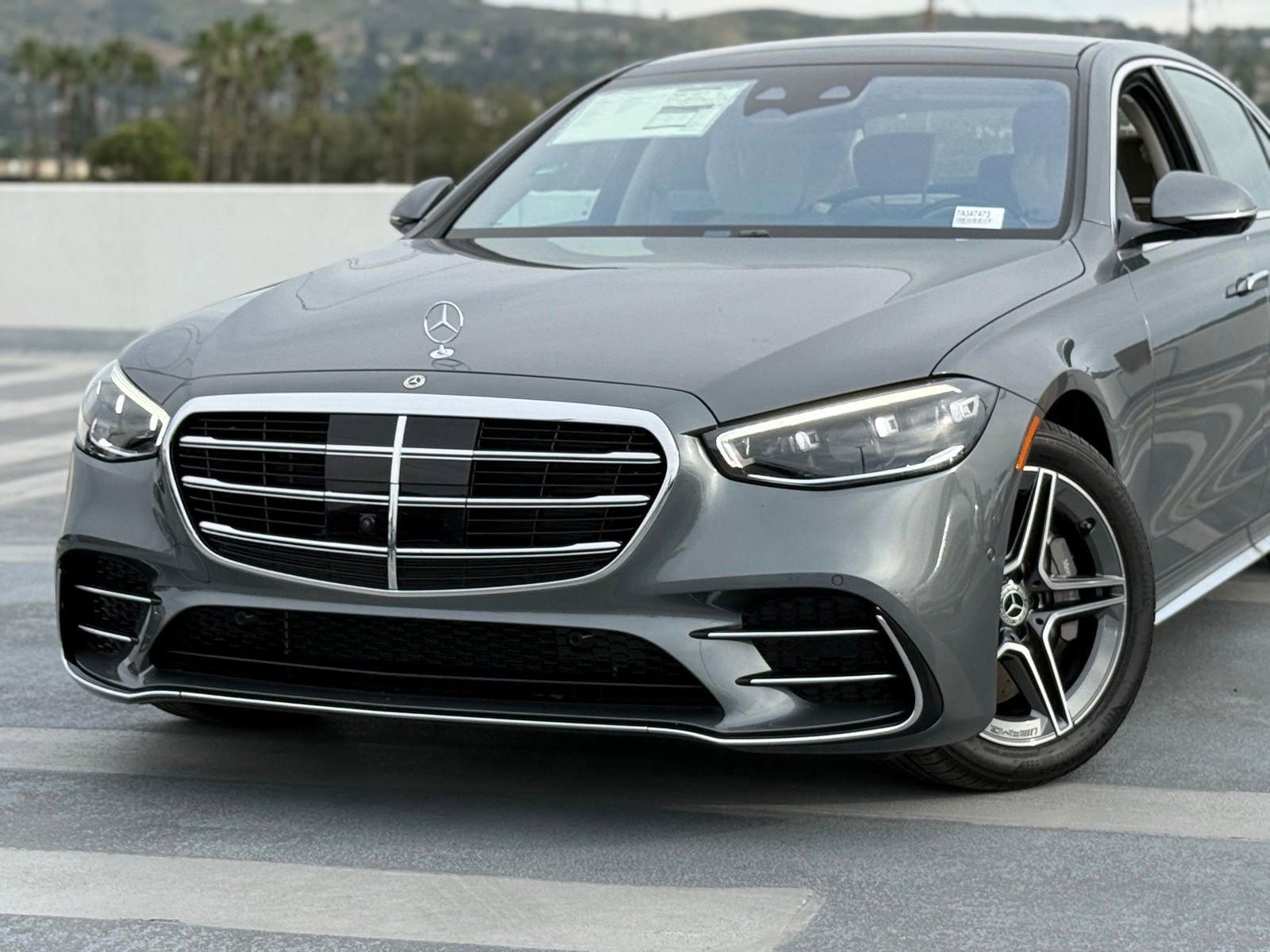 New 2026 Mercedes-Benz S 580e 4MATIC Sedan image 3