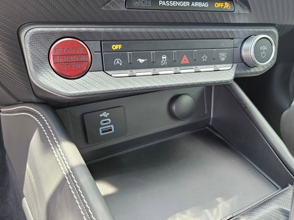 New 2025 Ford Mustang Premium image 18