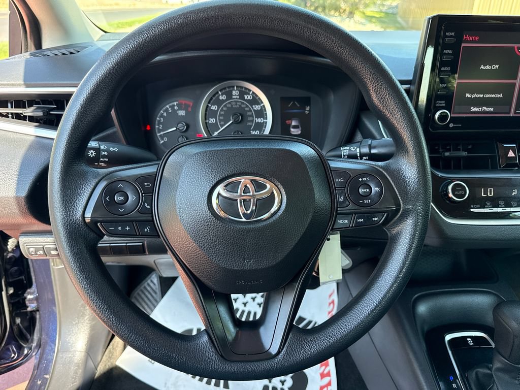 Used 2022 Toyota Corolla LE FWD image 12