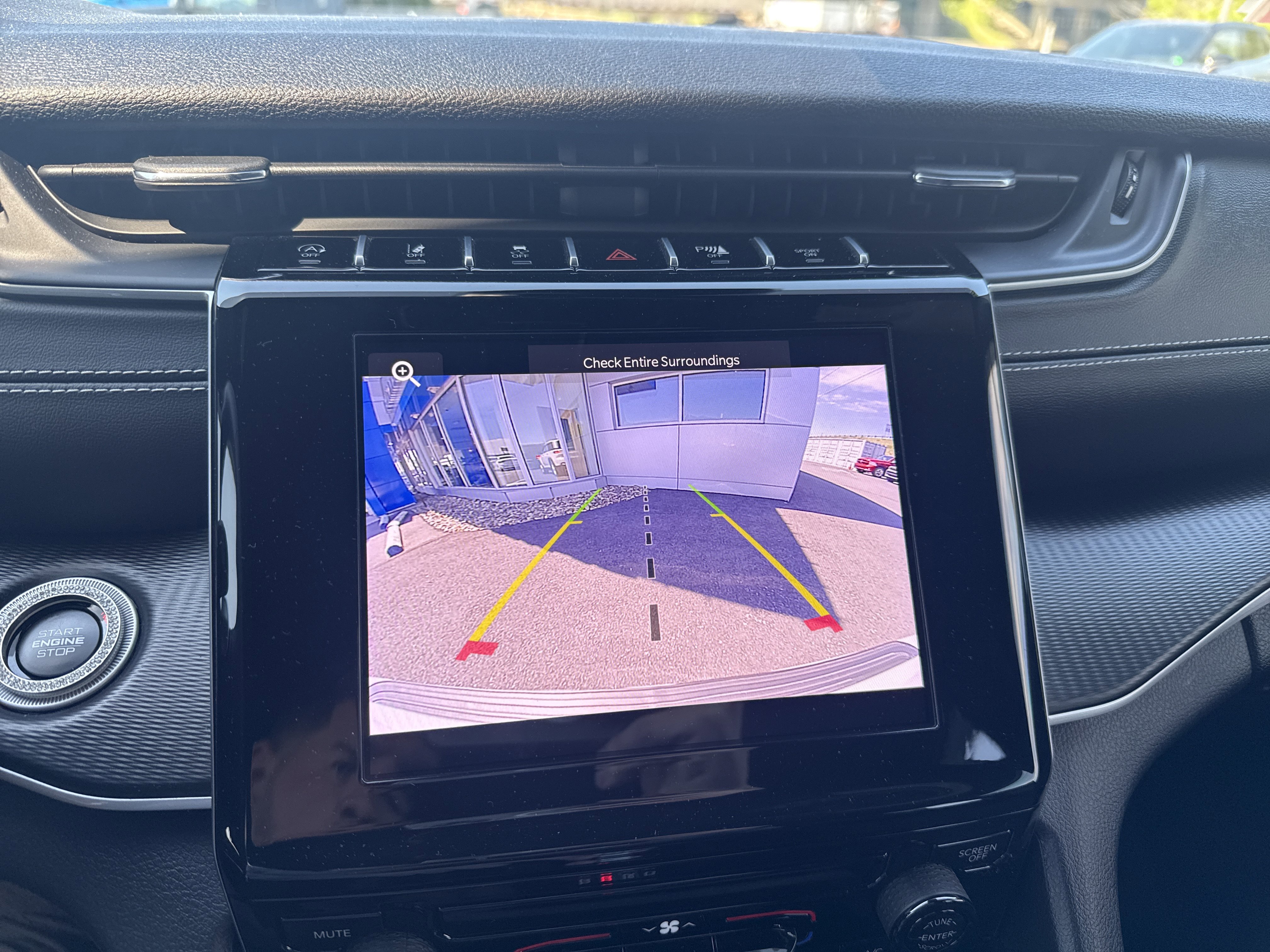 Used 2024 Jeep Grand Cherokee Laredo X w/ Trailer Tow Package AWD/4WD image 27