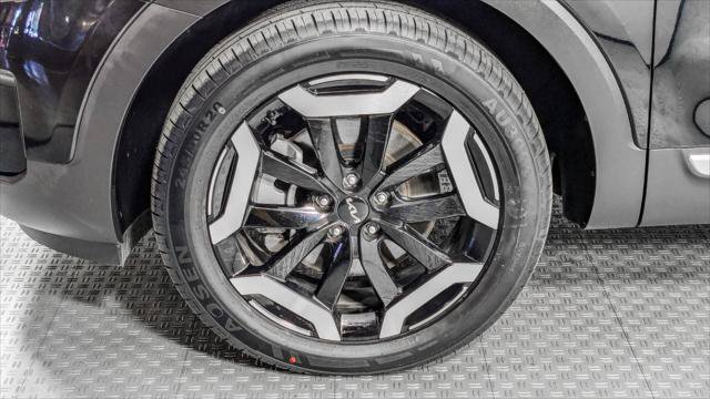 Used 2025 Kia Telluride S FWD image 36